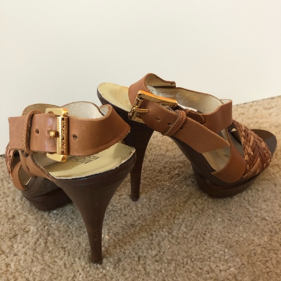 Michael Kors Amazing Everyday Heels - Picture 3 of 5